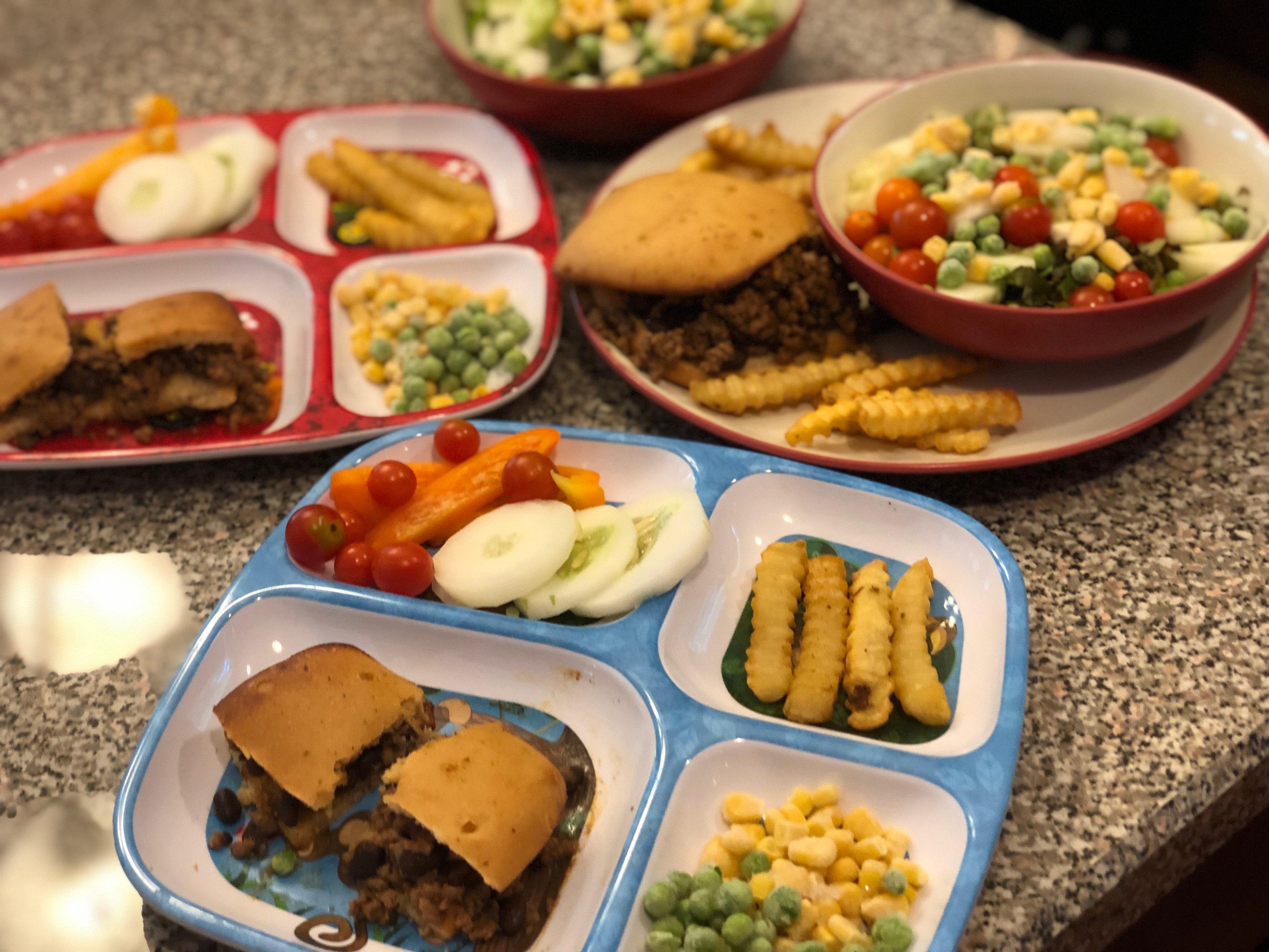 Sloppy joe plates- ours and kids